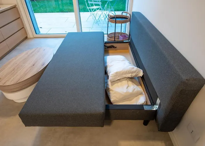 Housmart Toscana 53 Black * ボローニャ