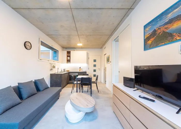 Apartment Housmart Toscana 53 Black Bologna